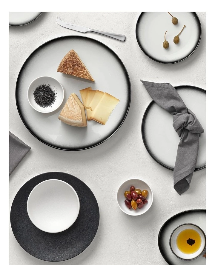 Maxwell & Williams Caviar 15cm Coupe Plate Black 2 Maxwell & Williams Caviar 15cm Coupe Plate Black - Image 2