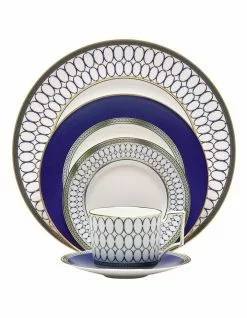 Wedgwood Renaissance Gold 5pc Place Set
