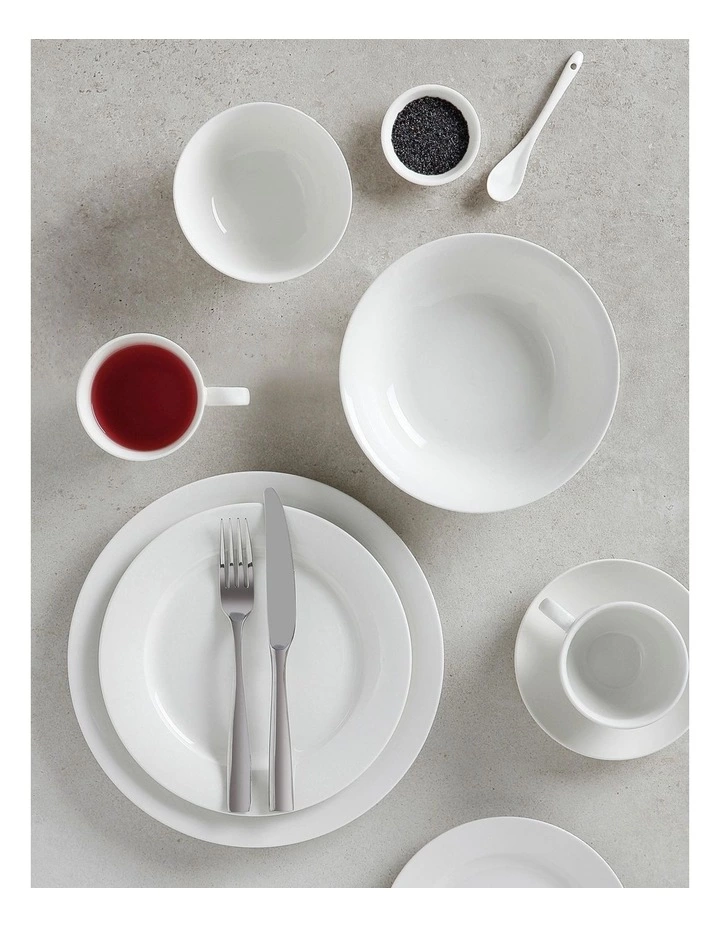 Maxwell & Williams White Basics 27.5cm Rim Dinner Plate 2 Maxwell & Williams White Basics 27.5cm Rim Dinner Plate - Image 2