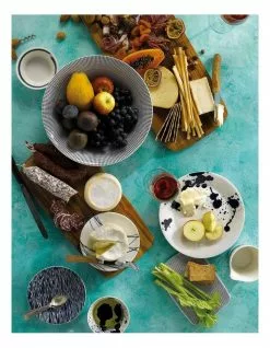 Royal Doulton Pacific Dots 28.5cm Plate White/Blue