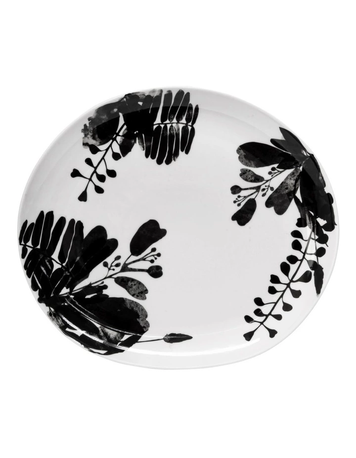 Salt&Pepper Neri 37cm Round Platter White/Black 1 Salt&Pepper Neri 37cm Round Platter White/Black