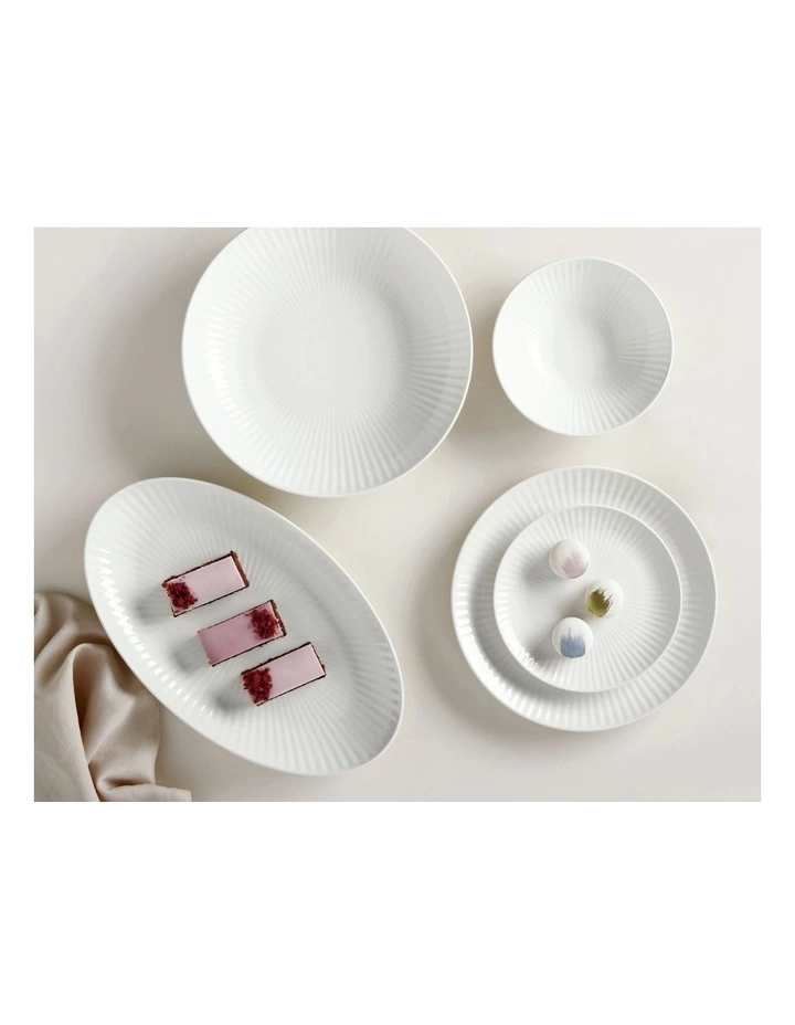 Maxwell & Williams Radiance Entertainer's Set 14pc Gift Boxed 2 Maxwell & Williams Radiance Entertainer's Set 14pc Gift Boxed - Image 2