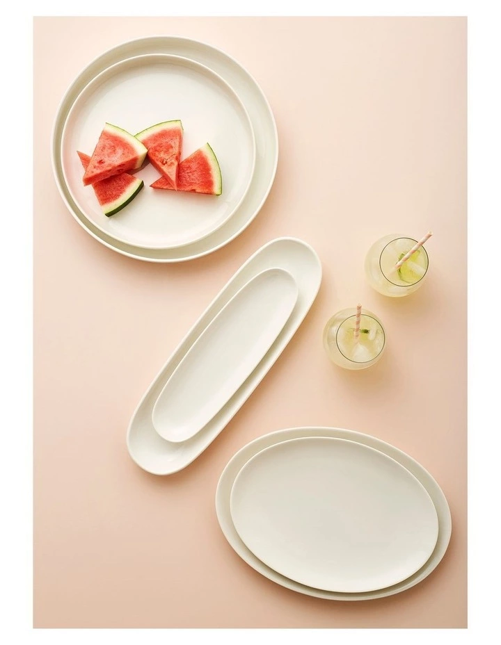 Maxwell & Williams White Basics 25x16cm Oval Plate 2 Maxwell & Williams White Basics 25x16cm Oval Plate - Image 2