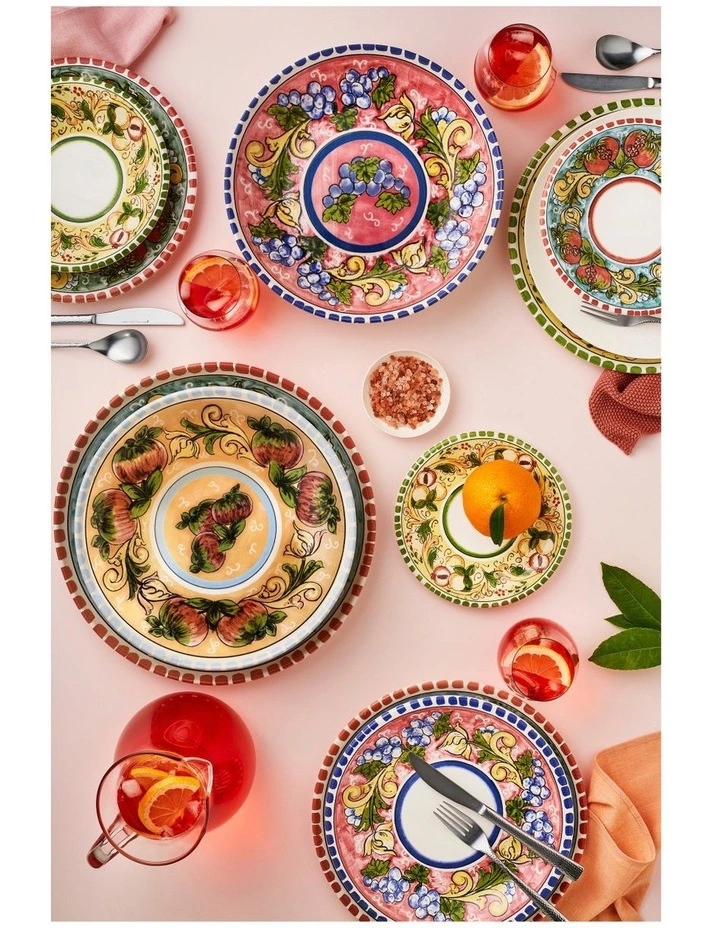 Maxwell & Williams Ceramica Salerno Pears 31cm Round Platter 2 Maxwell & Williams Ceramica Salerno Pears 31cm Round Platter - Image 2