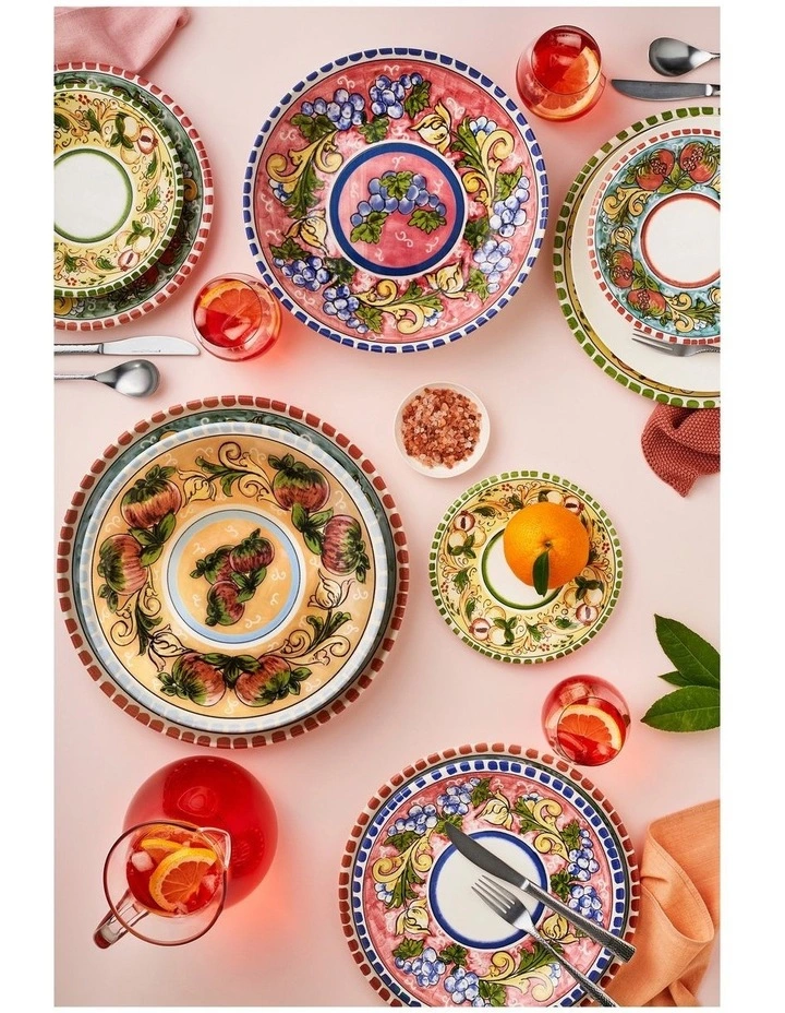 Maxwell & Williams Ceramica Salerno Apples 36cm Round Platter 2 Maxwell & Williams Ceramica Salerno Apples 36cm Round Platter - Image 2