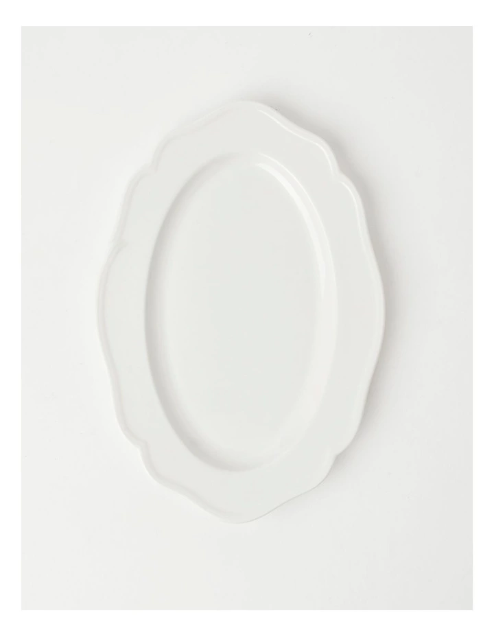 Heritage Scalloped Oval Plate 1 Heritage Scalloped Oval Plate