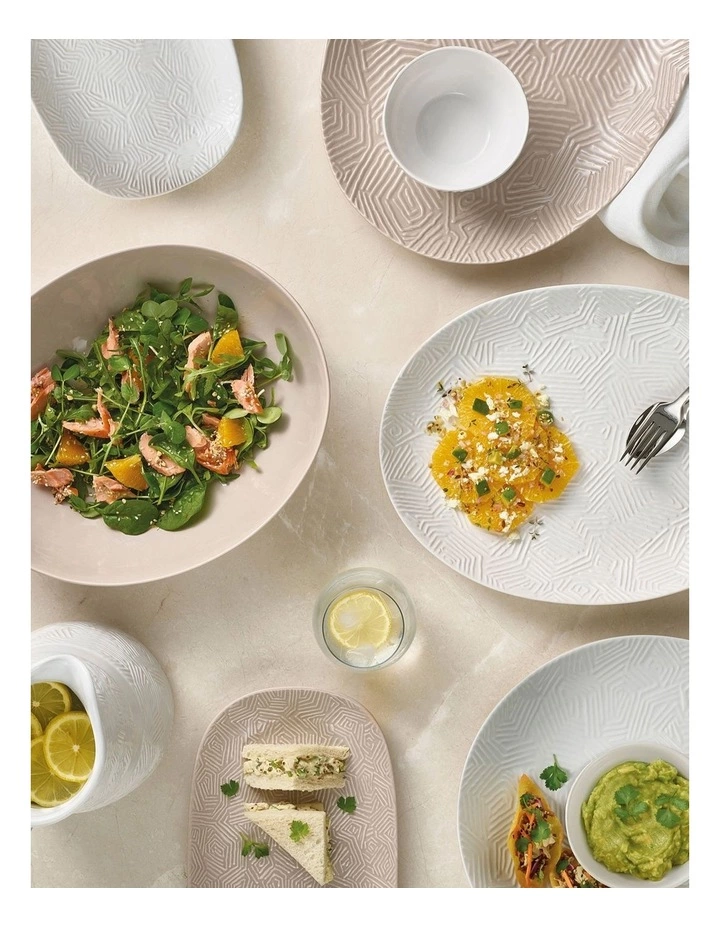 Maxwell & Williams Dune Pitcher 2.5L Taupe Gift Boxed 2 Maxwell & Williams Dune Pitcher 2.5L Taupe Gift Boxed - Image 2