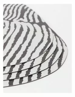 Warlukurlangu Artists x Vue Placemat Set of 4 Kurrkara Jukurrpa (Dessert Oak Dreaming) by Judy Napangardi Watson -Dining Sales 866680120 3 720x928